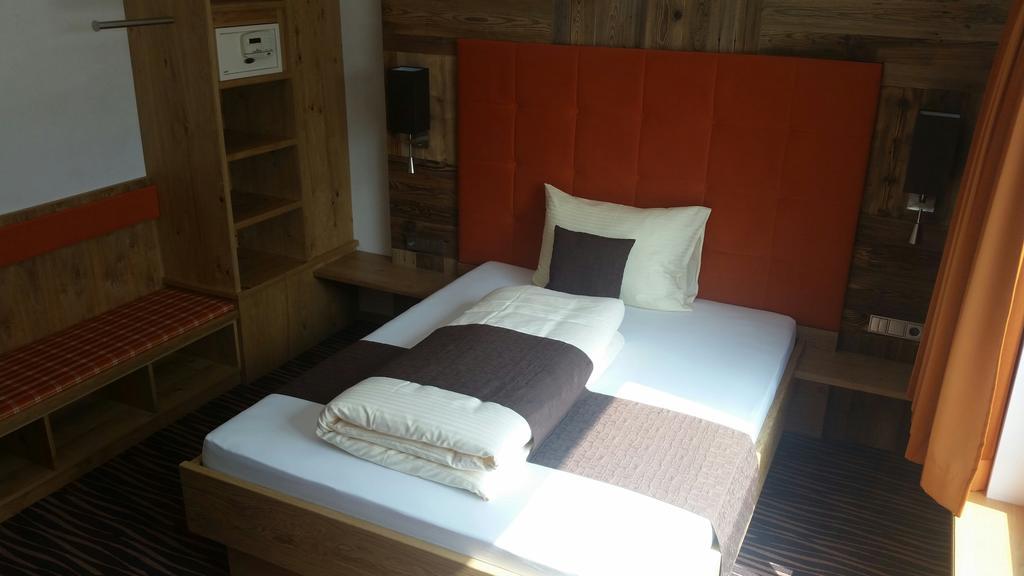 Alpenflair Hotel ブーフロー 部屋 写真